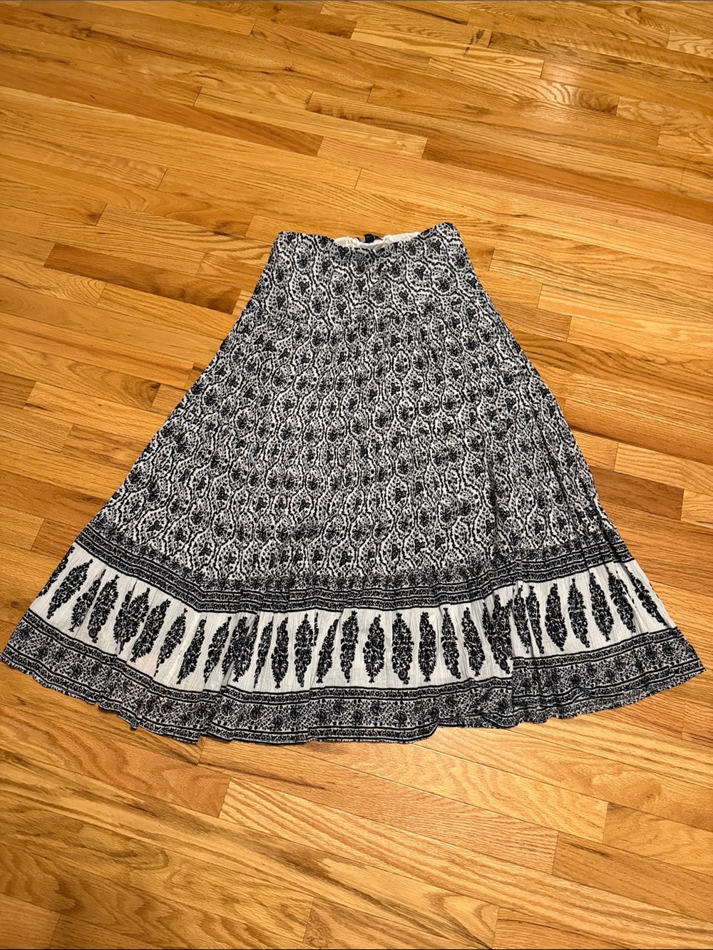 Chaps Black and White Printed Maxi Skirt